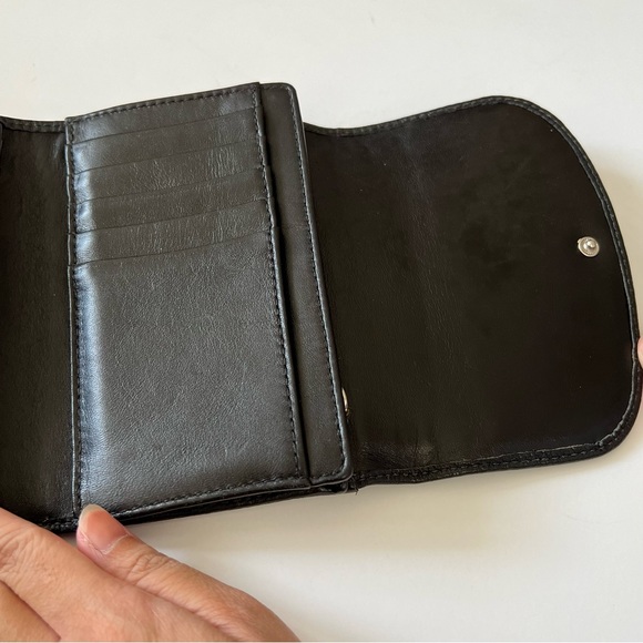 Coach Black Pebbled Leather Medium Bi-Fold Women’s Wallet - Picture 5 of 9